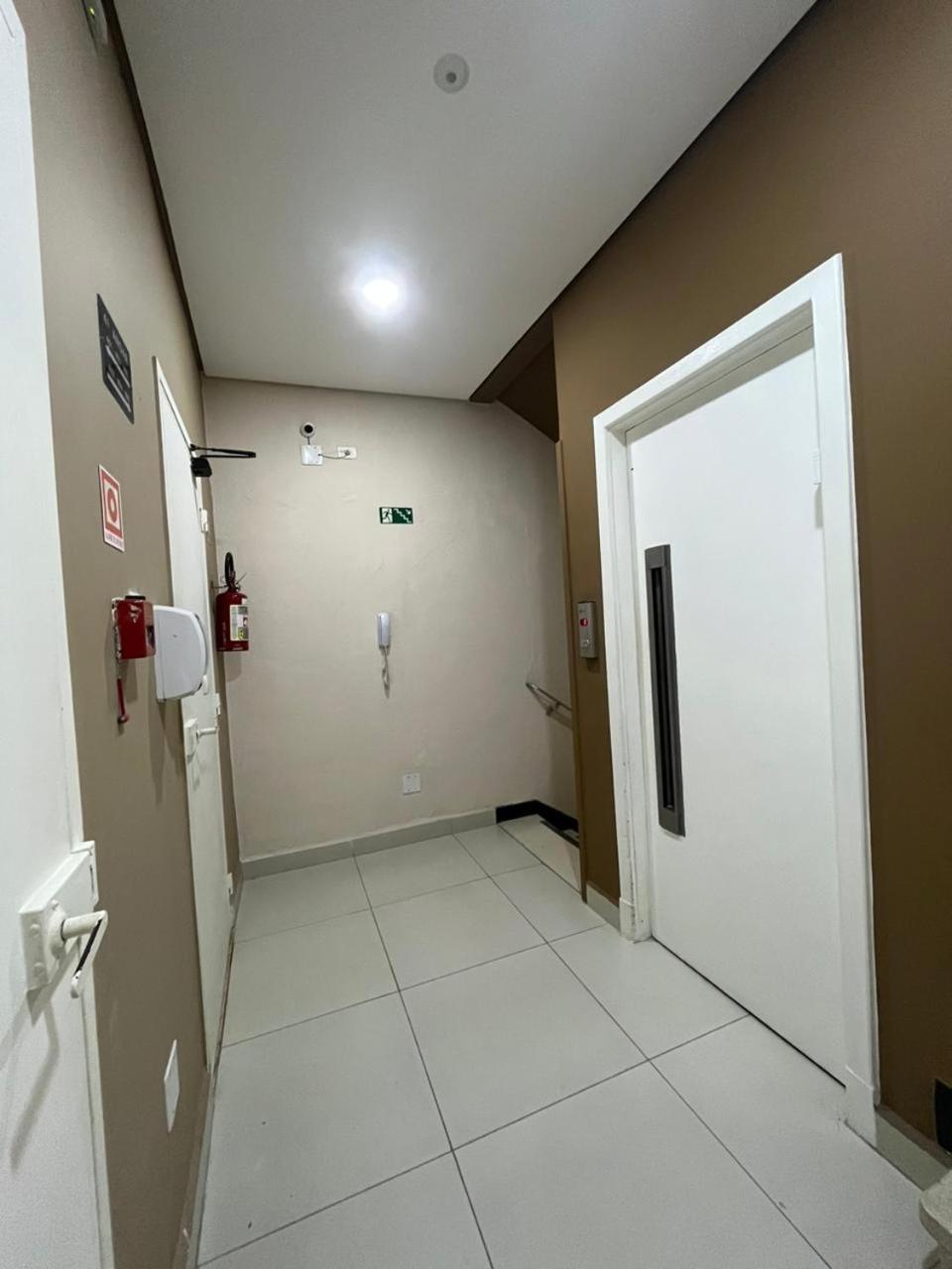 Hotel Salomao - Proximo A 25 De Marco, Bom Retiro, Bras E Rua Santa Efigenia, A 2 Minutos Do Mirante Sampa Sky E Pista De Skate Anhangabau São Paulo Exterior foto